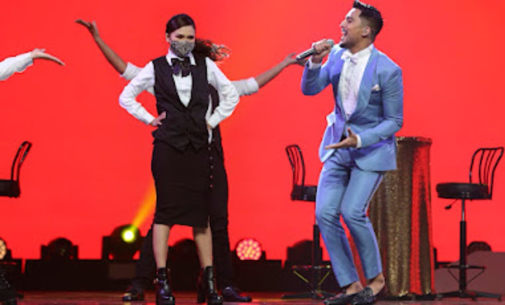 Isteri Memang Penari Sejak Sekolah